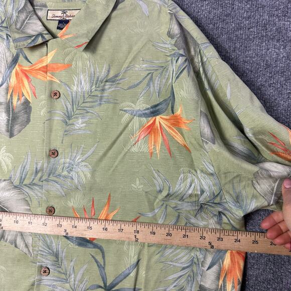 Tommy Bahama 100% Silk Floral Hawaiian Short Sleeve Button Up Shirt Men's Sz L - Picture 5 of 8